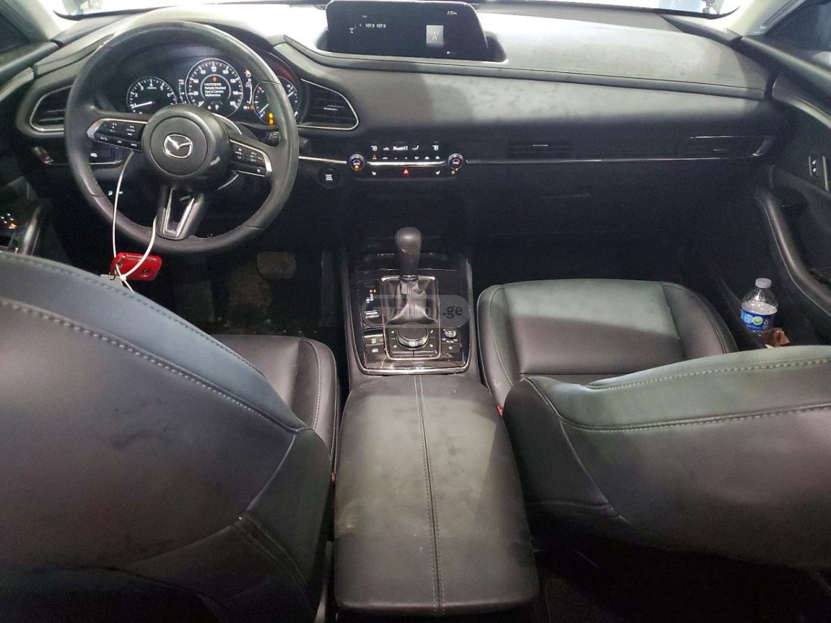 Mazda CX-30 - фото 8