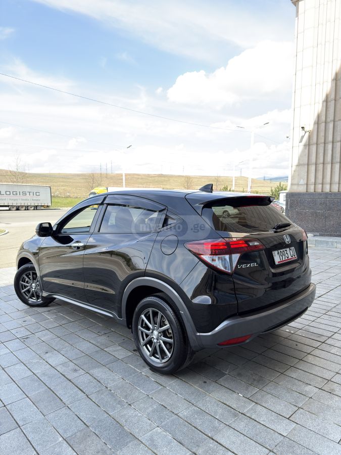 Honda Vezel - фото 8