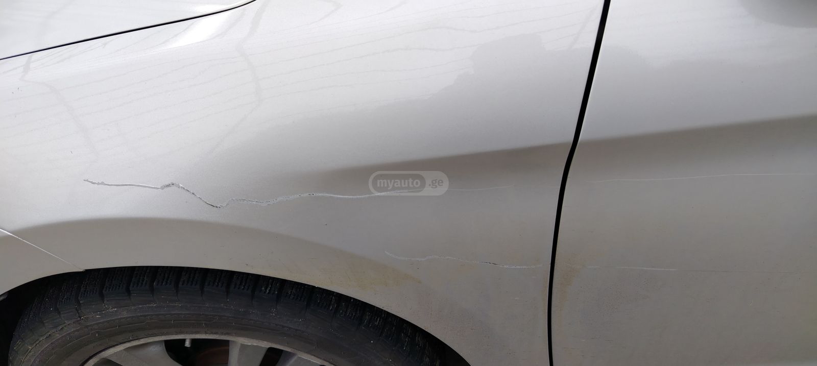 Hyundai Elantra - фото 2