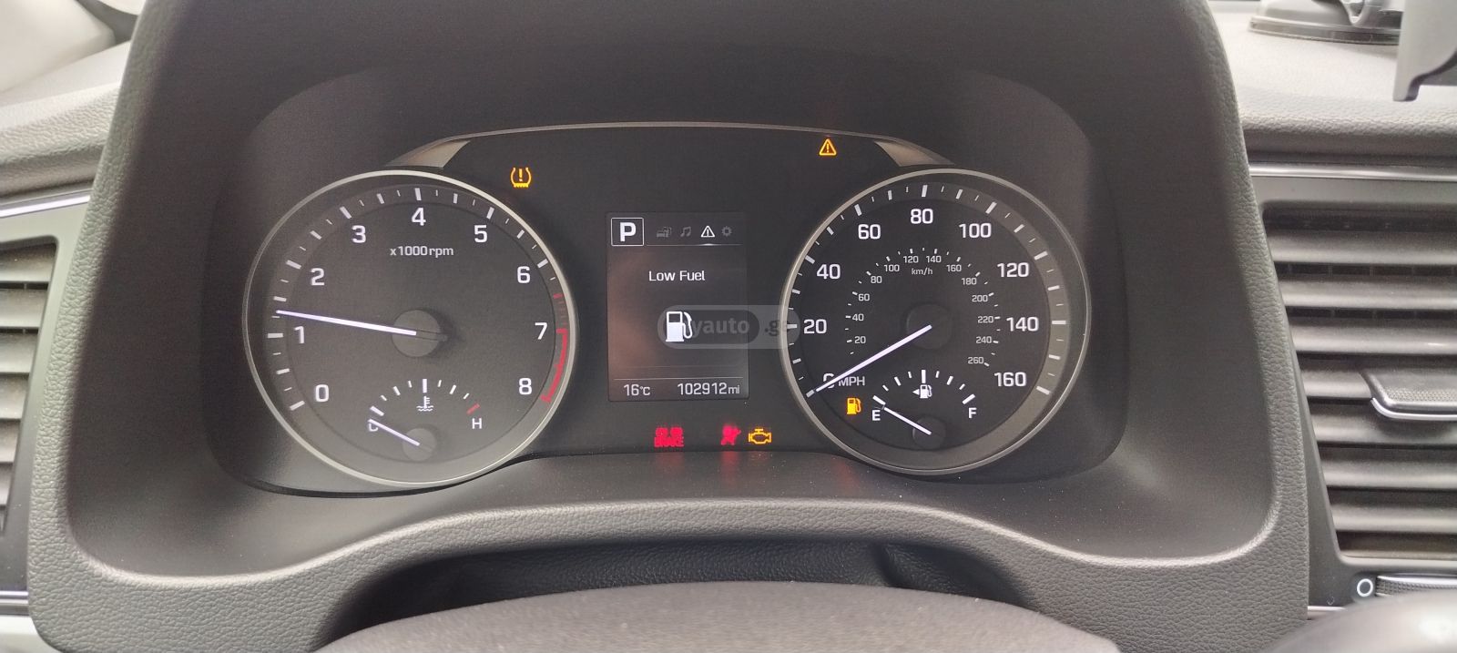 Hyundai Elantra - фото 8