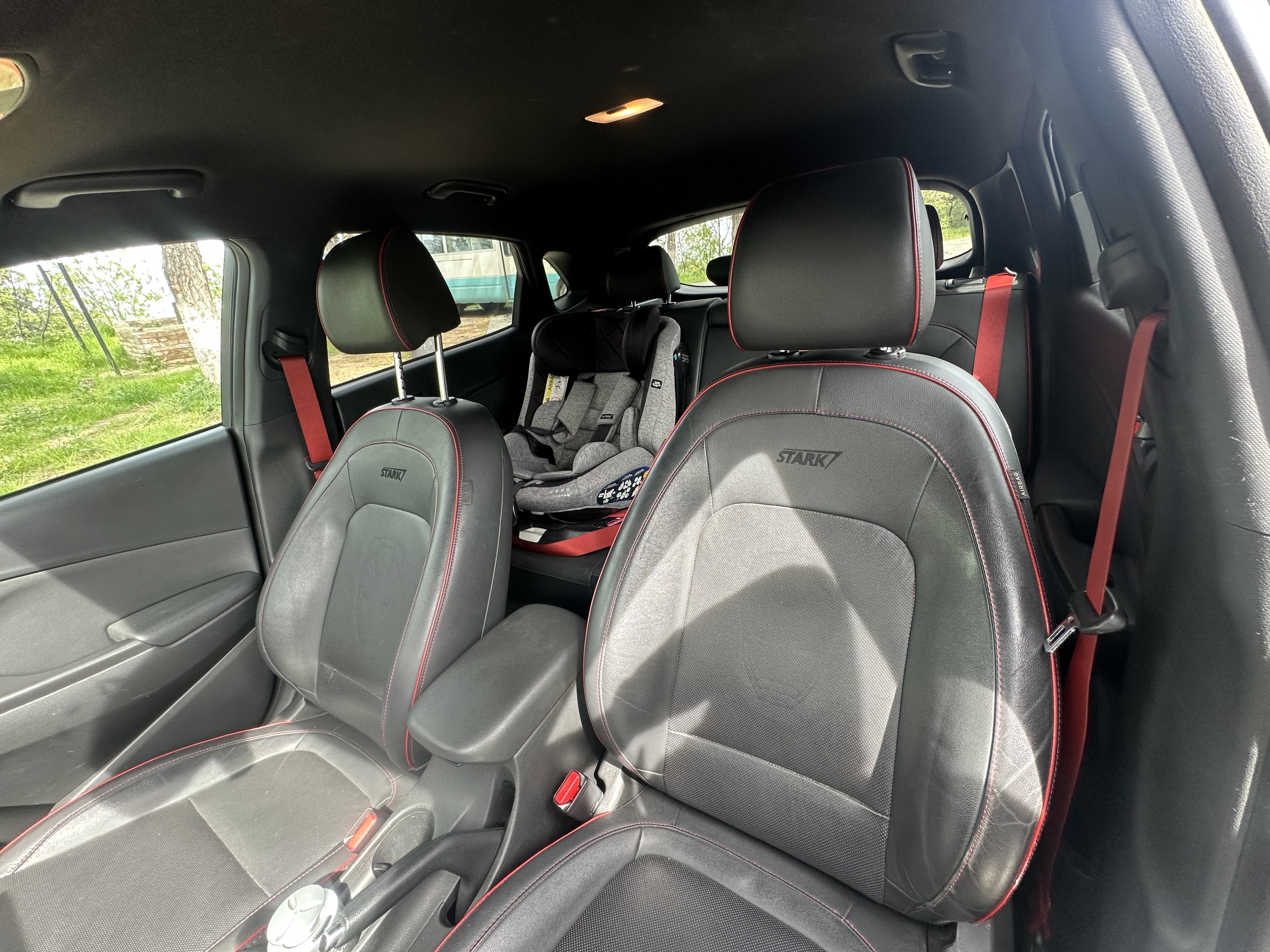 Hyundai Kona - фото 6