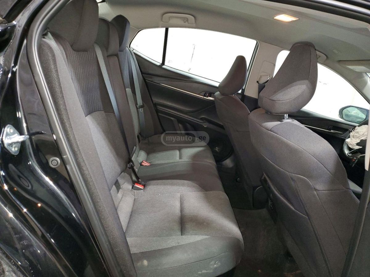 Toyota Camry - фото 10