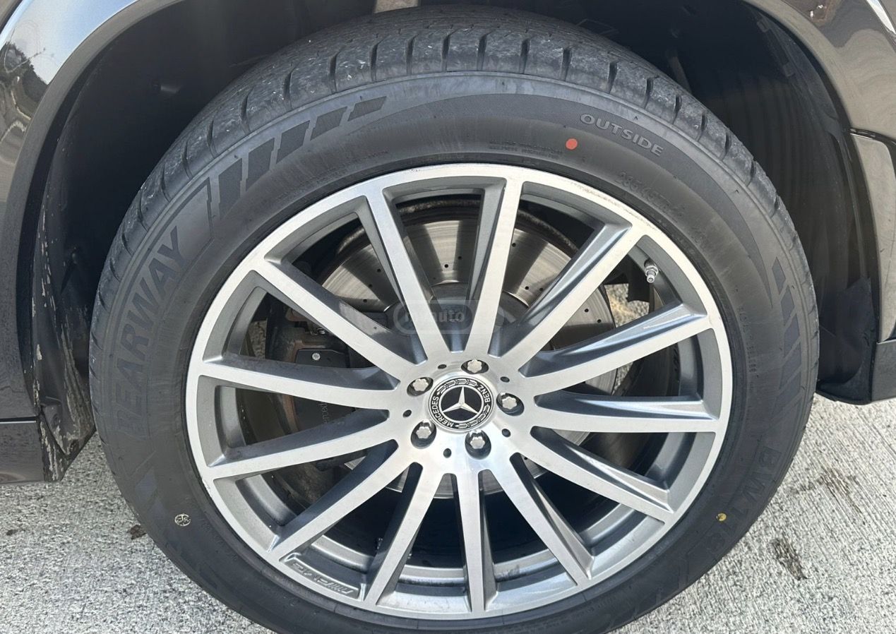 Mercedes-Benz GLS 580 - фото 12