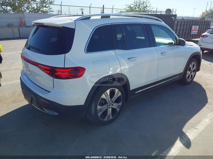 Mercedes-Benz EQB 300 2024 — миниатюра 4