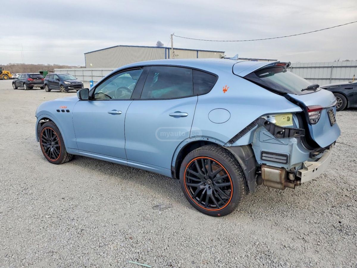 Maserati Levante 2023 — миниатюра 2