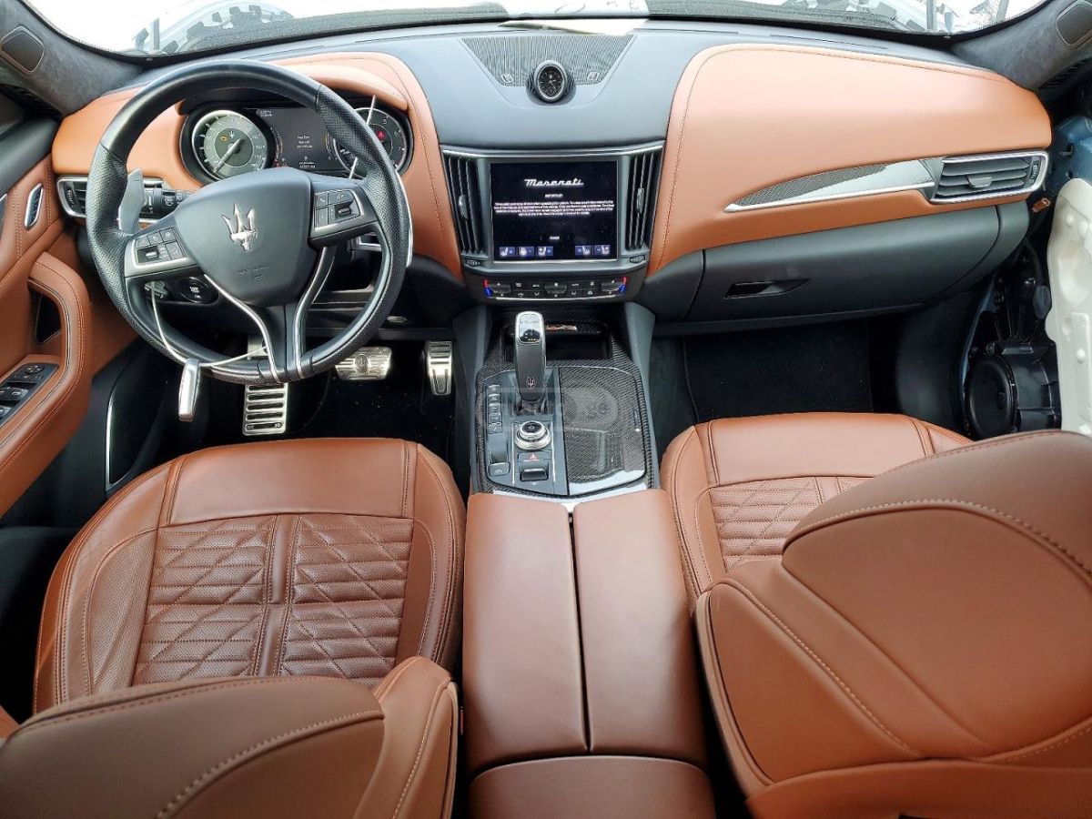 Maserati Levante 2023 — миниатюра 8