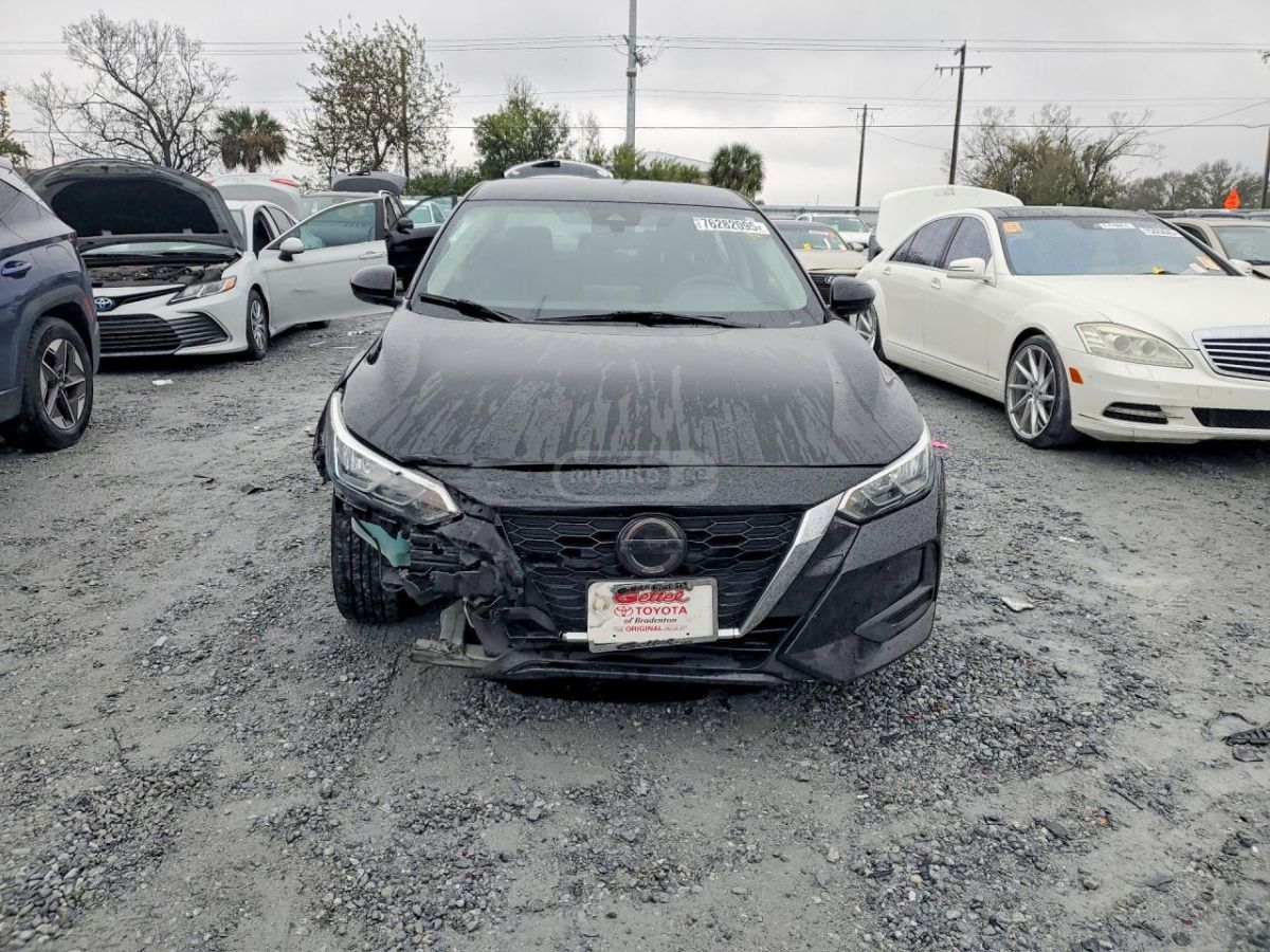 Nissan Sentra - фото 10