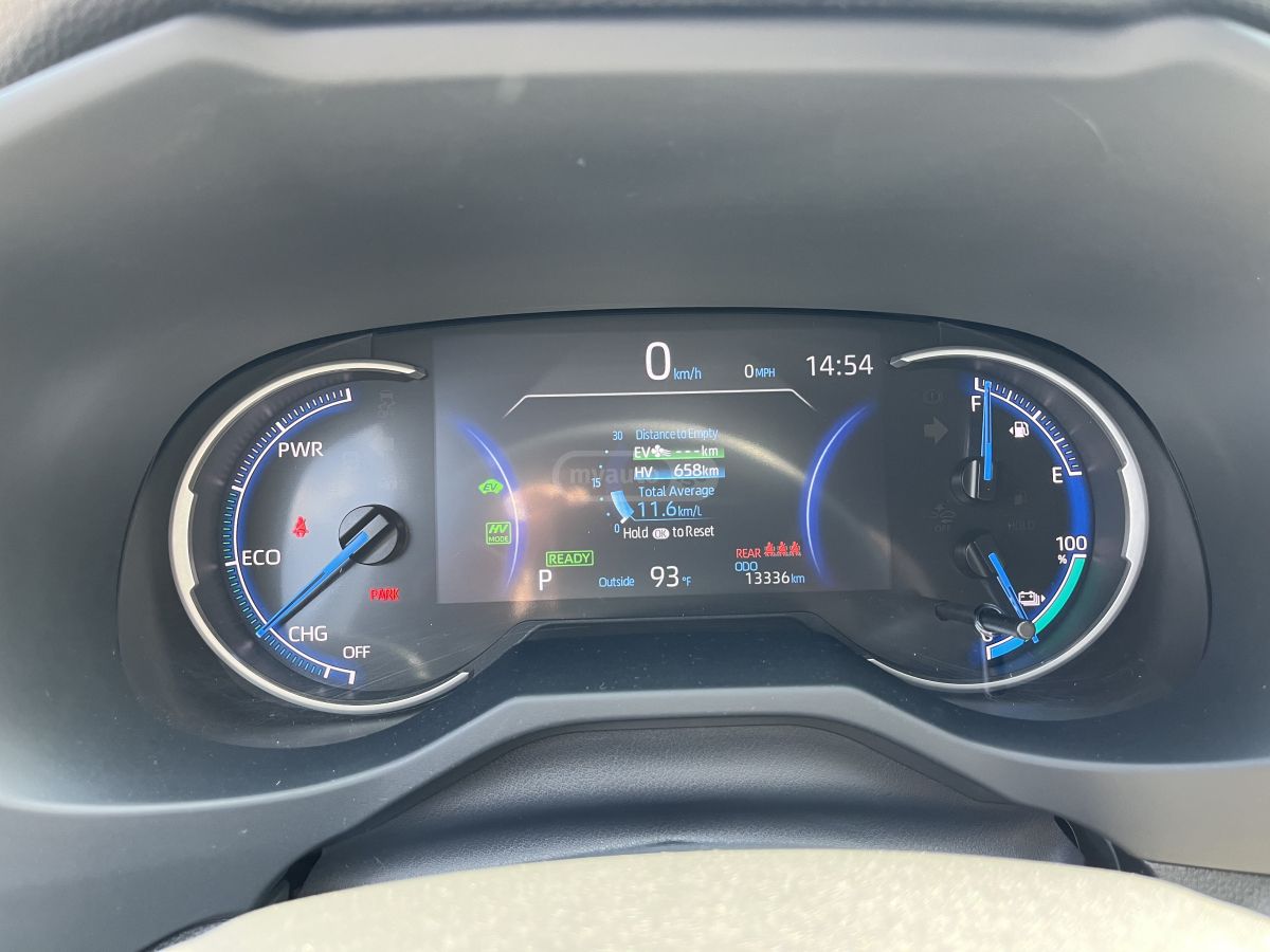 Toyota RAV 4 - фото 6