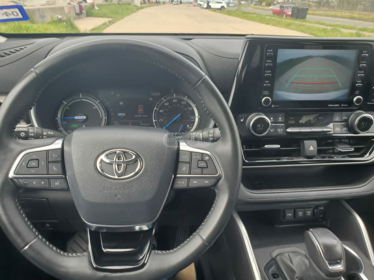 Toyota Highlander - фото 12