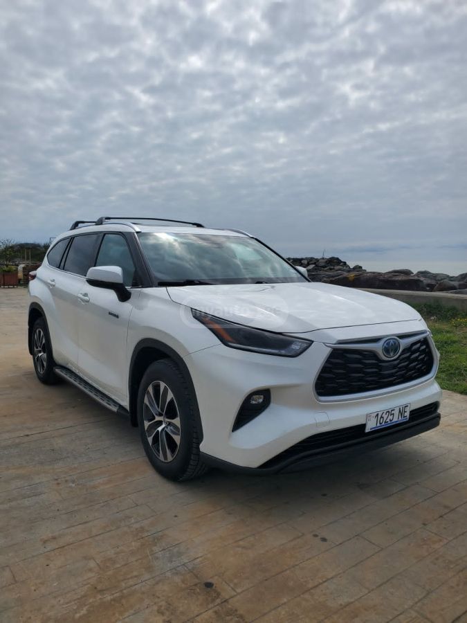 Toyota Highlander - фото 3