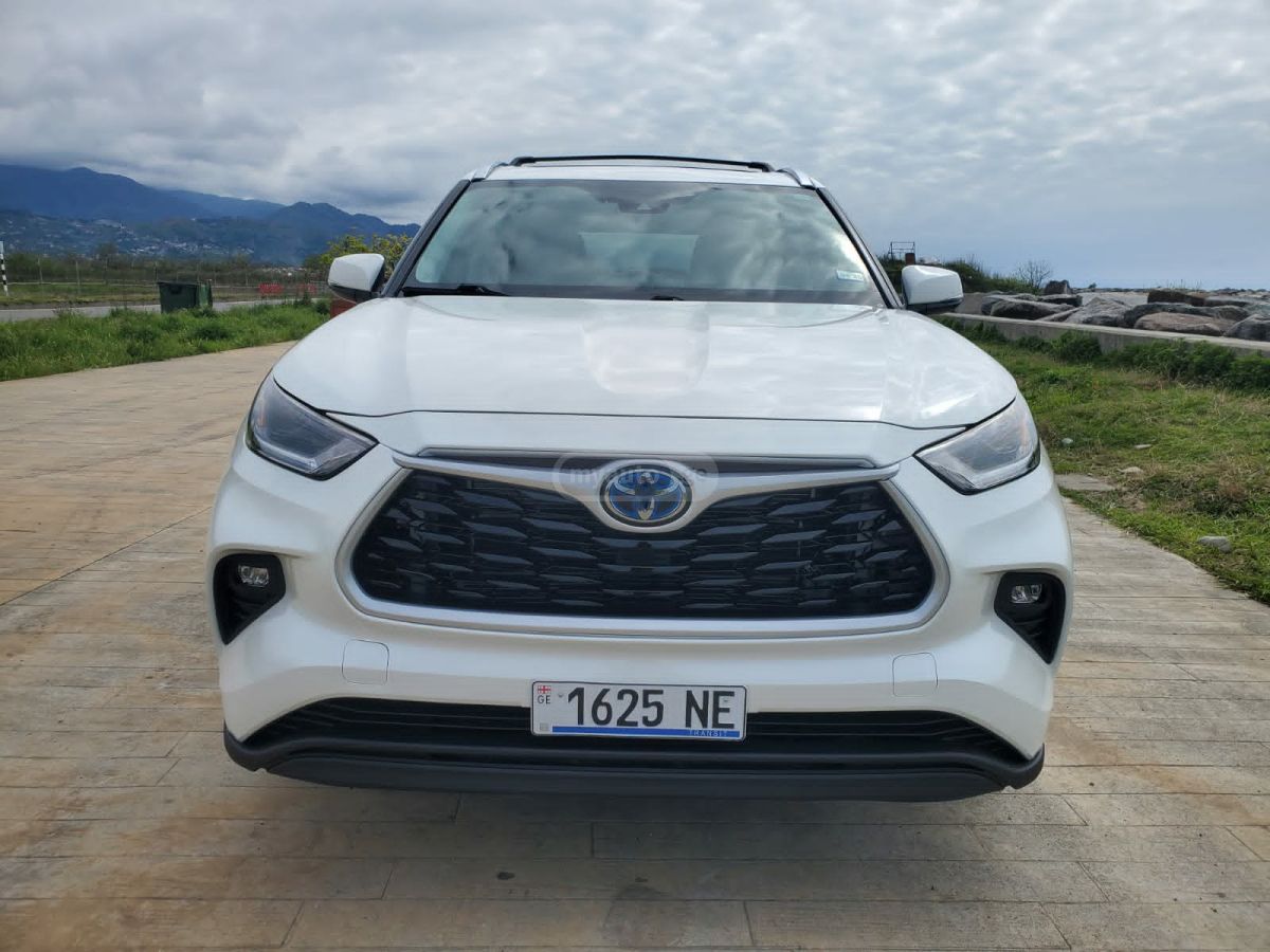 Toyota Highlander - фото 4