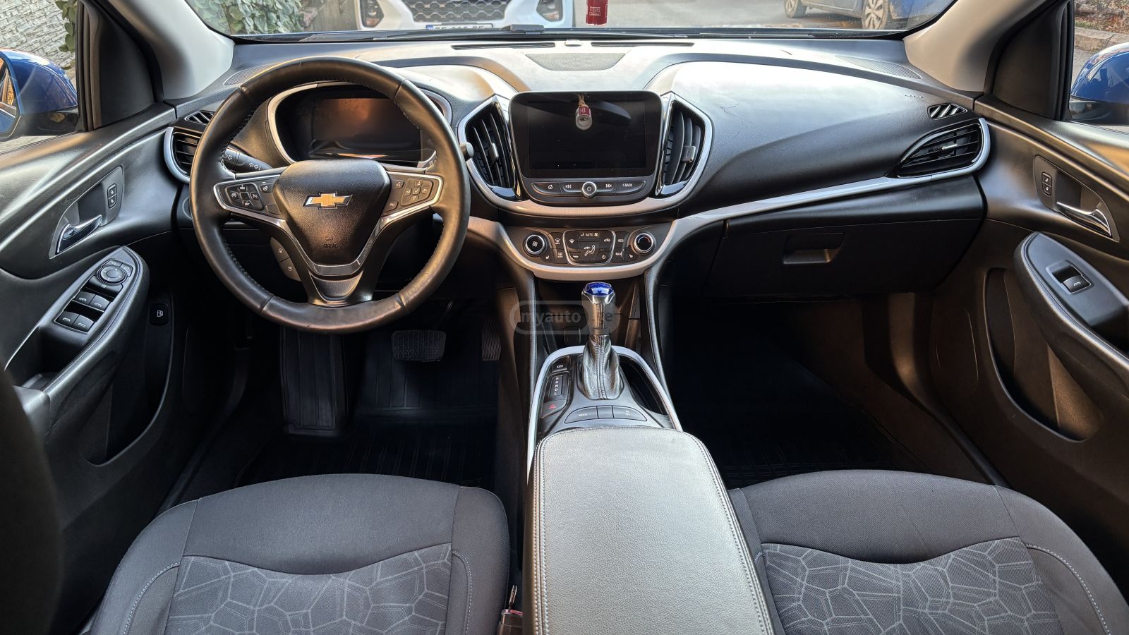 Chevrolet Volt - фото 10