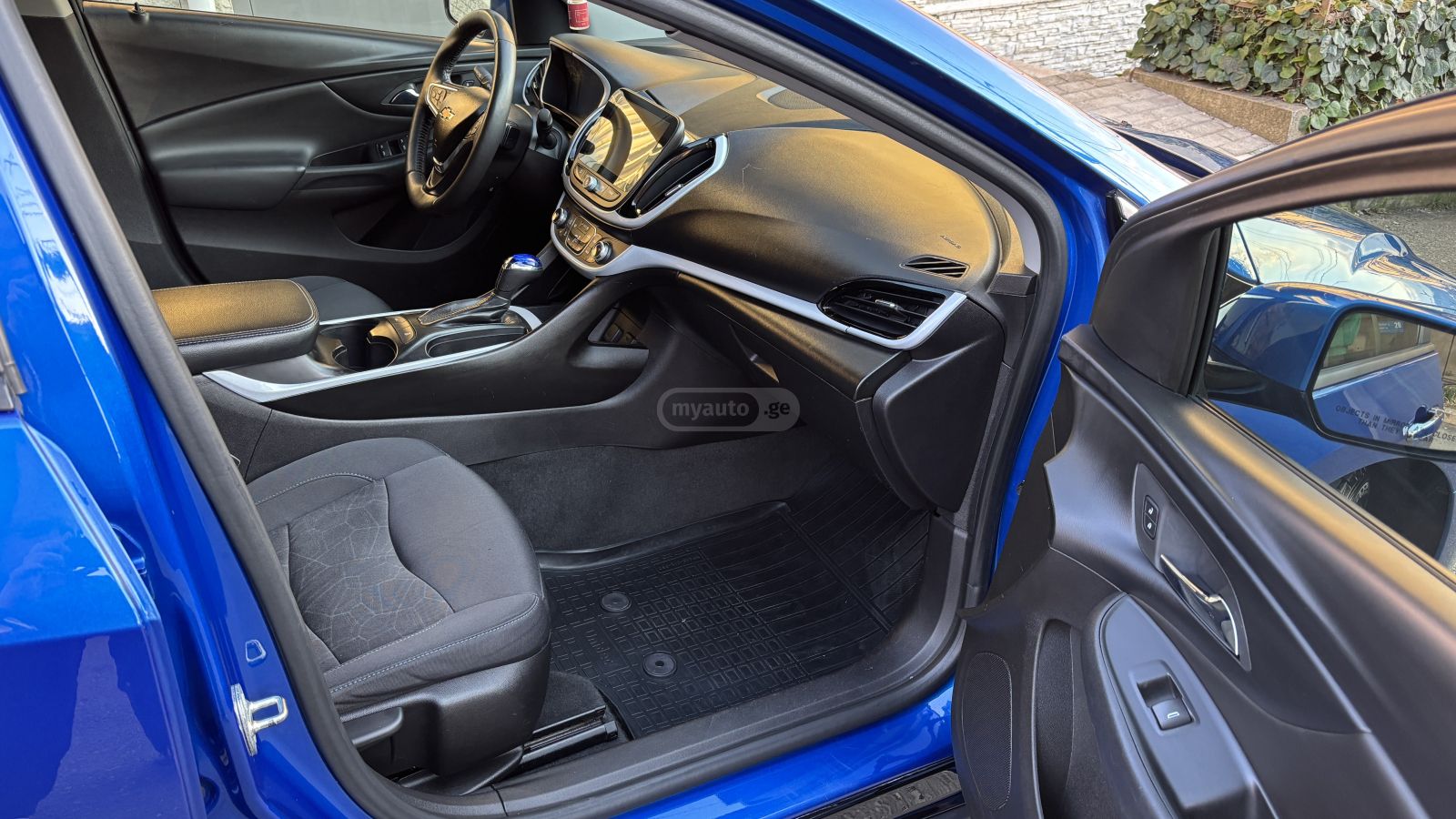 Chevrolet Volt - фото 5