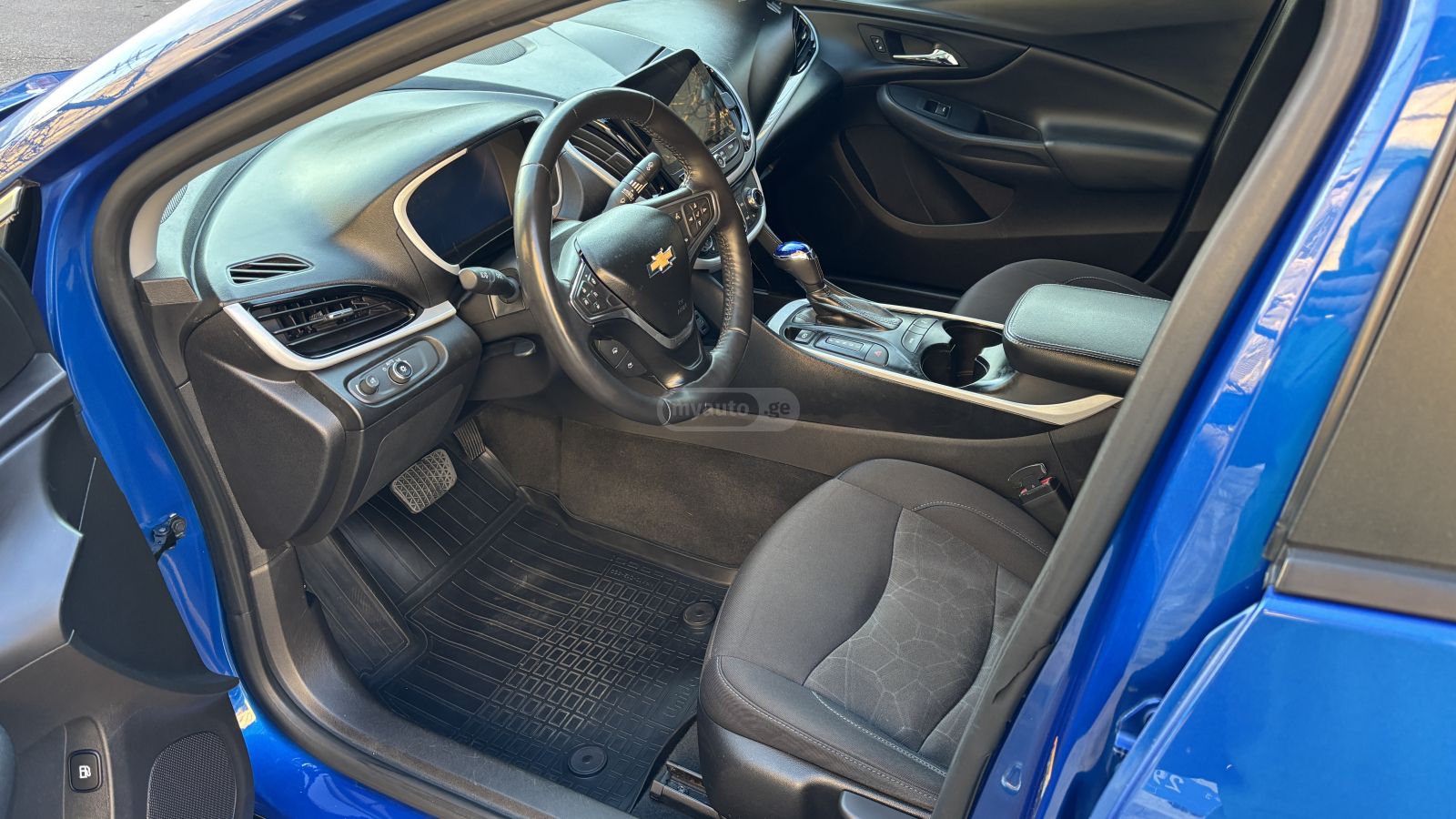 Chevrolet Volt - фото 8