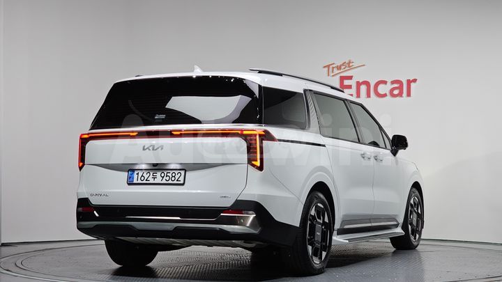 Kia Sedona 2025 — миниатюра 2