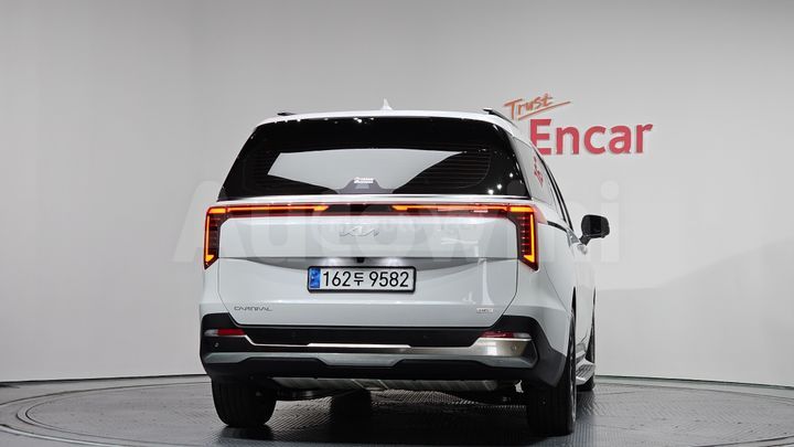 Kia Sedona 2025 — миниатюра 4