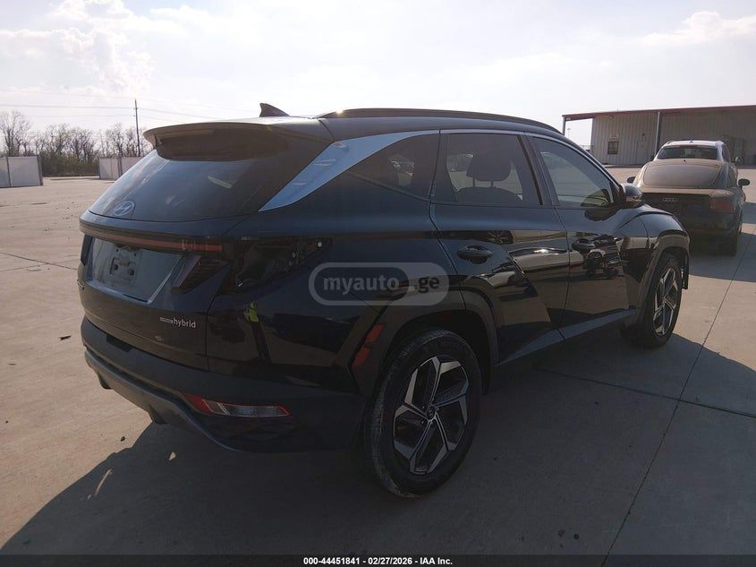 Hyundai Limited 4dr All-Wheel Drive Au — миниатюра 4