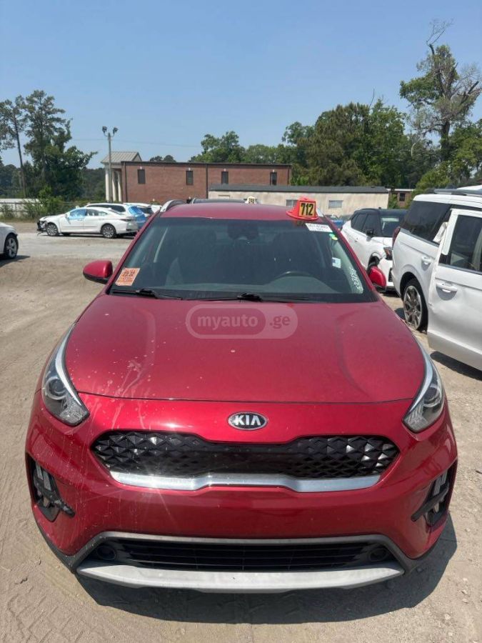 Kia Niro - фото 1