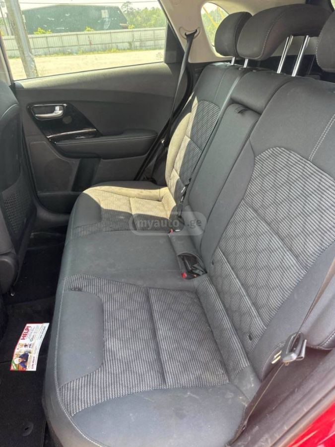 Kia Niro - фото 13