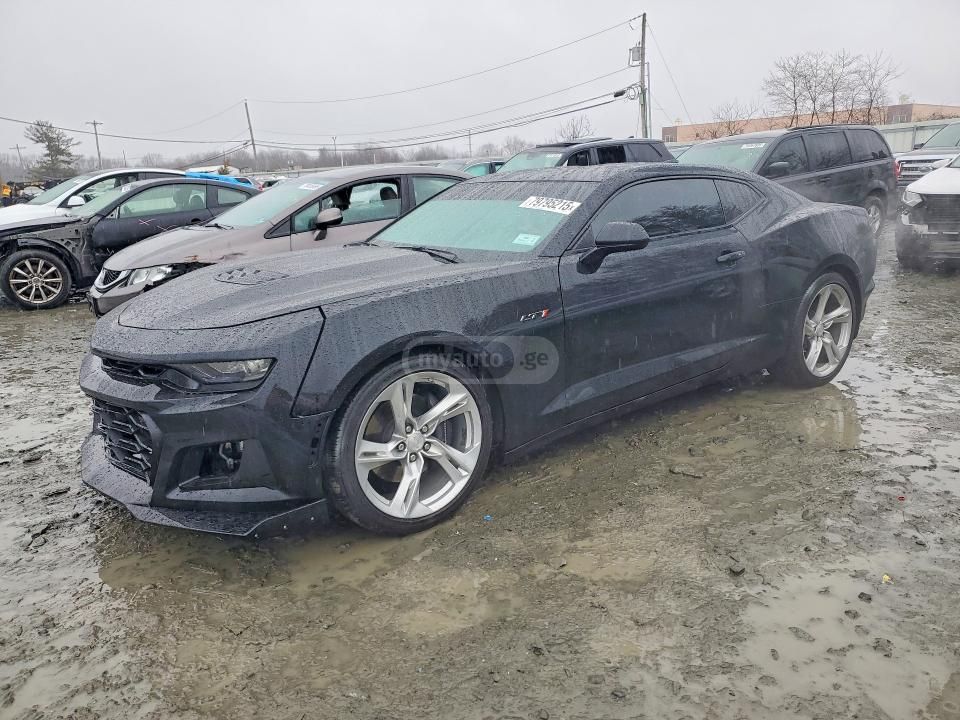 Chevrolet Camaro 2021 — миниатюра 1