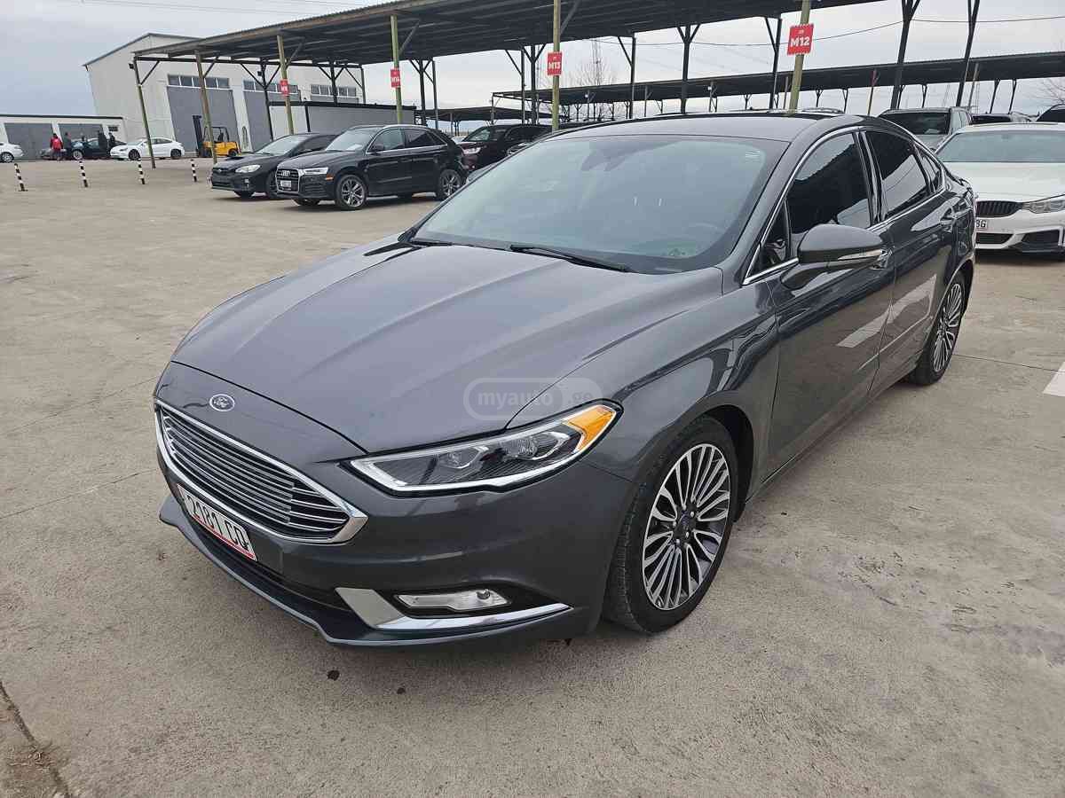 Ford Fusion - фото 1
