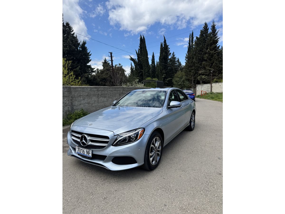 Mercedes-Benz C 300 - фото 1