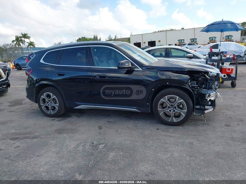 BMW X1 2025 — миниатюра 13