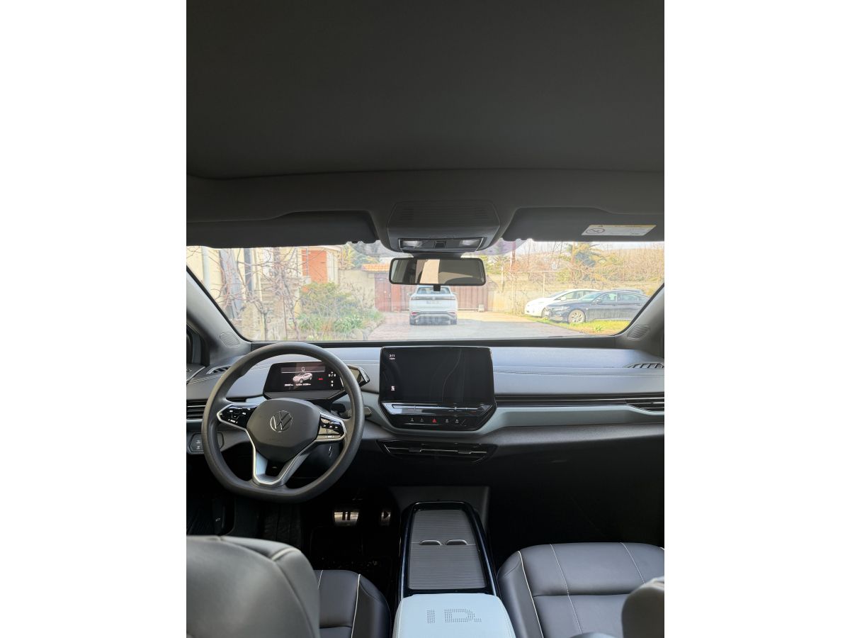 Volkswagen ID 4 - фото 11