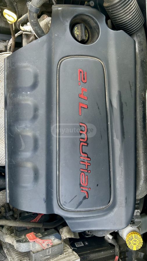 Jeep Renegade - фото 10
