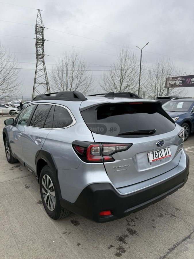 Subaru Outback - фото 4