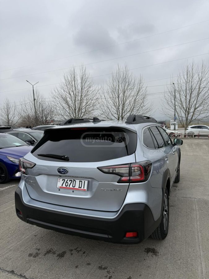 Subaru Outback - фото 5