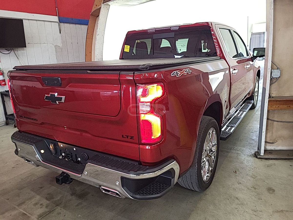 Chevrolet Silverado - фото 4