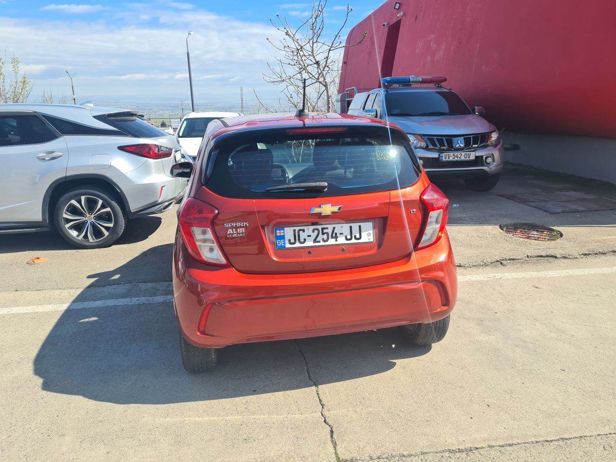 Chevrolet Spark - фото 8