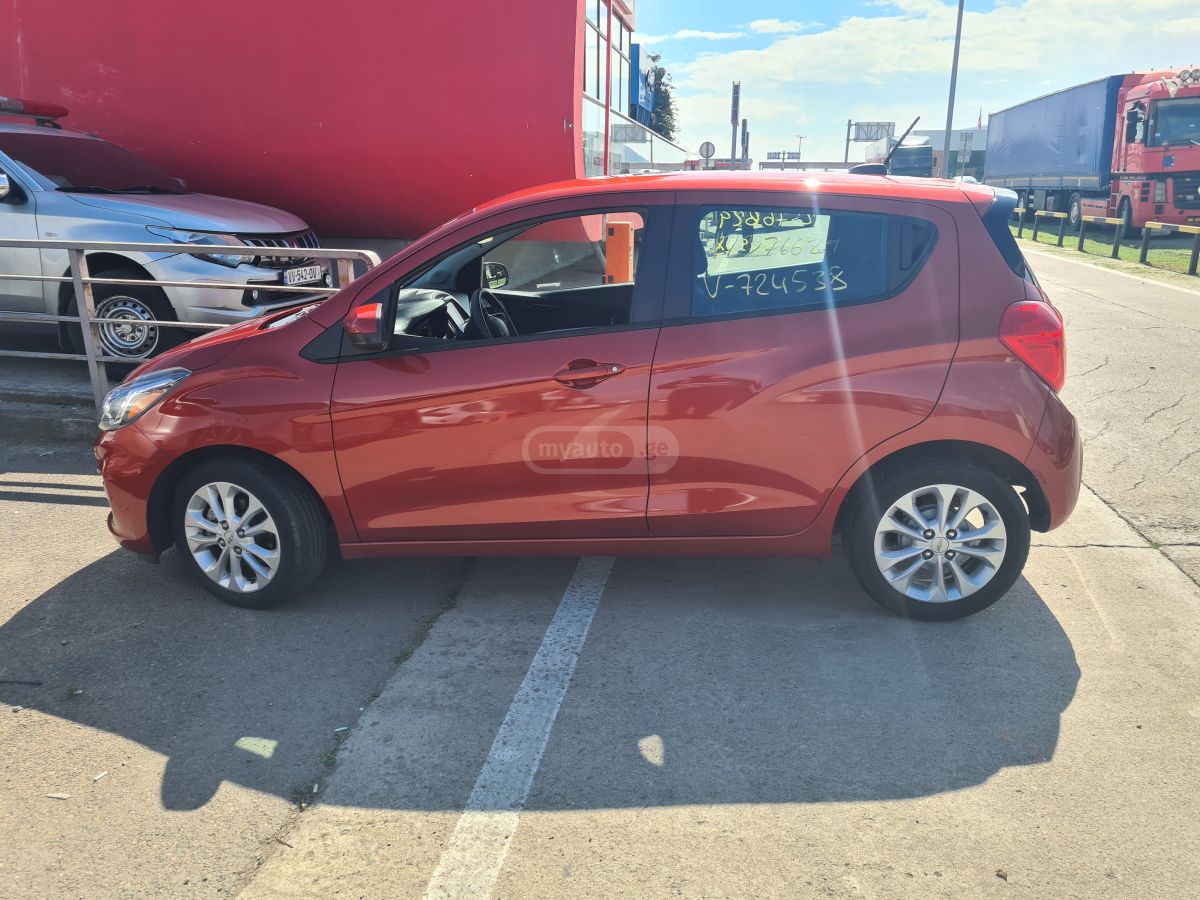 Chevrolet Spark - фото 9