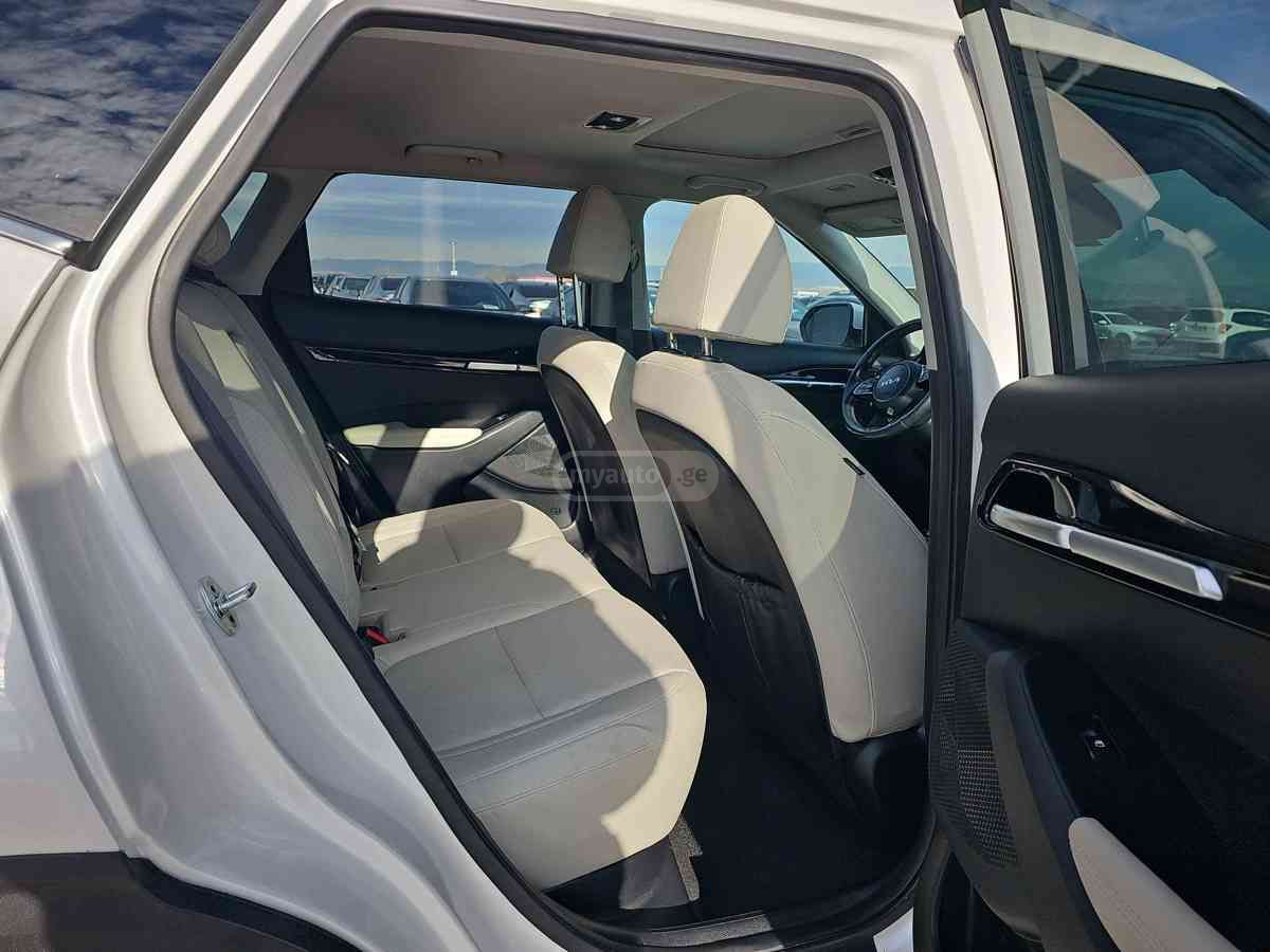 Kia Kia Seltos — миниатюра 8