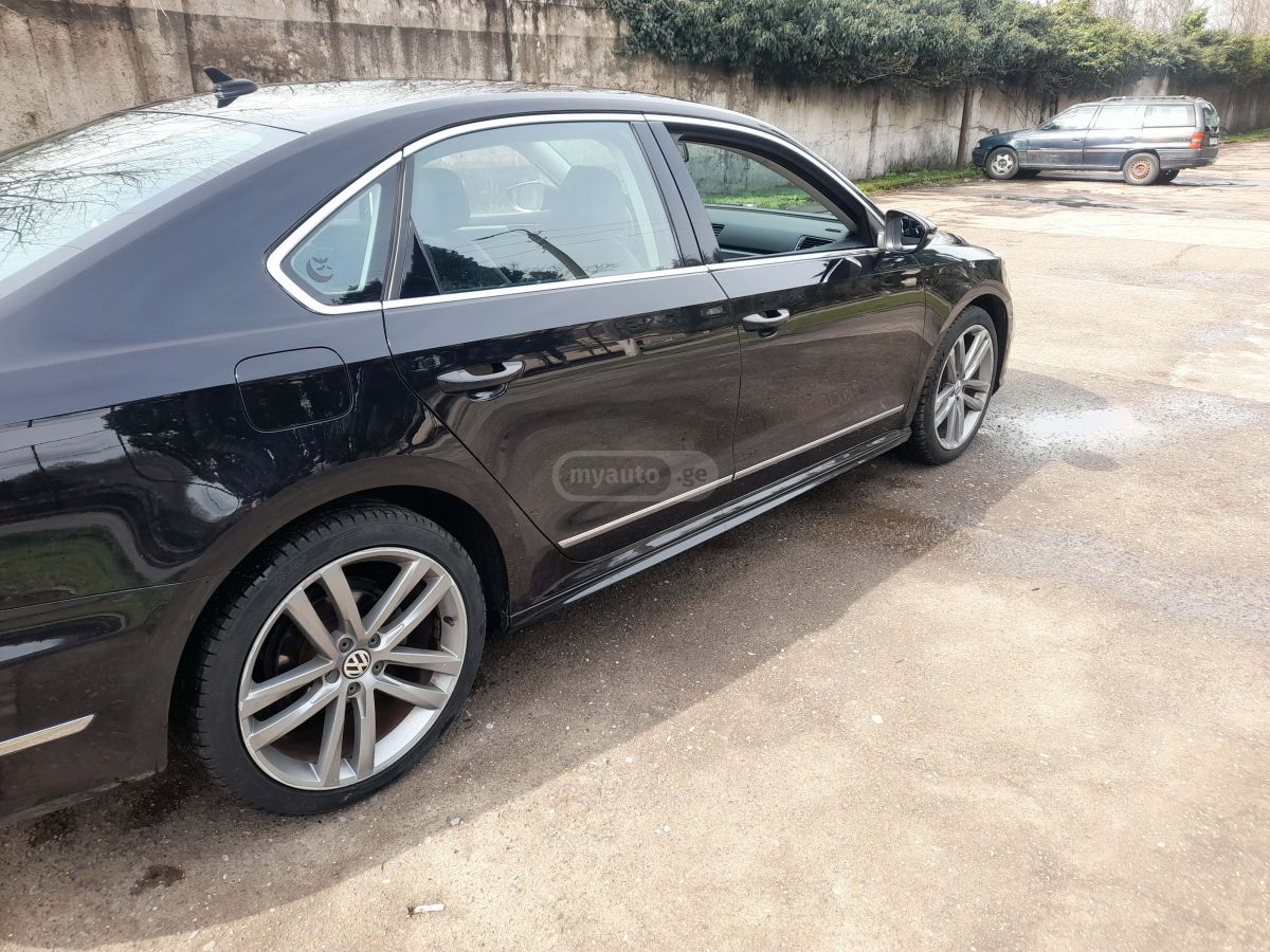 Volkswagen Passat - фото 10
