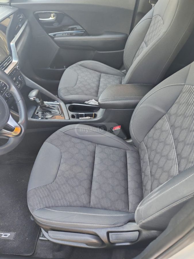 Kia Niro - фото 7