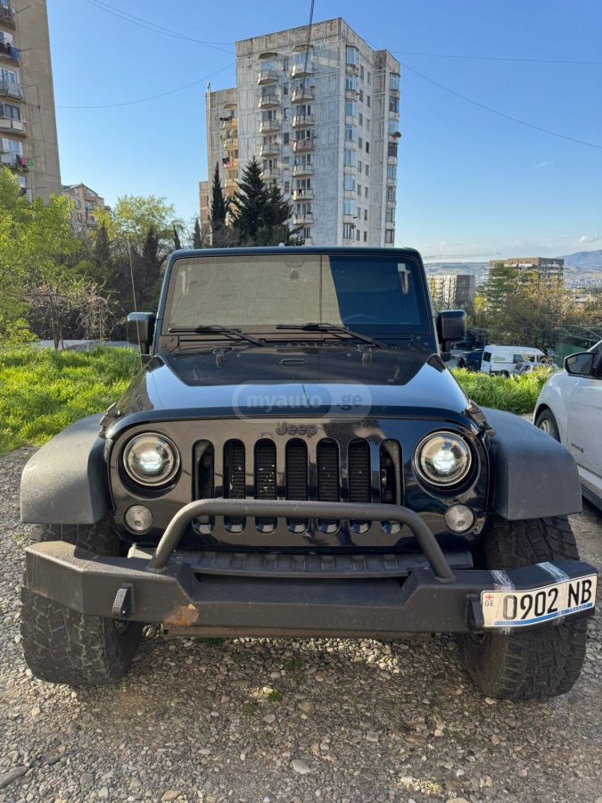 Jeep Wrangler - фото 3