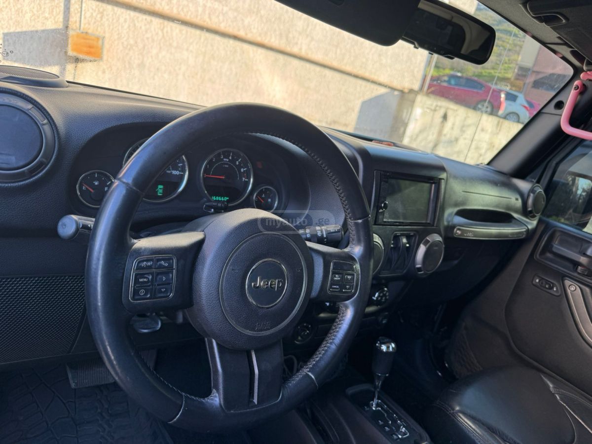 Jeep Wrangler - фото 5