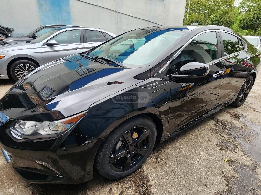 Chevrolet Volt - фото 2