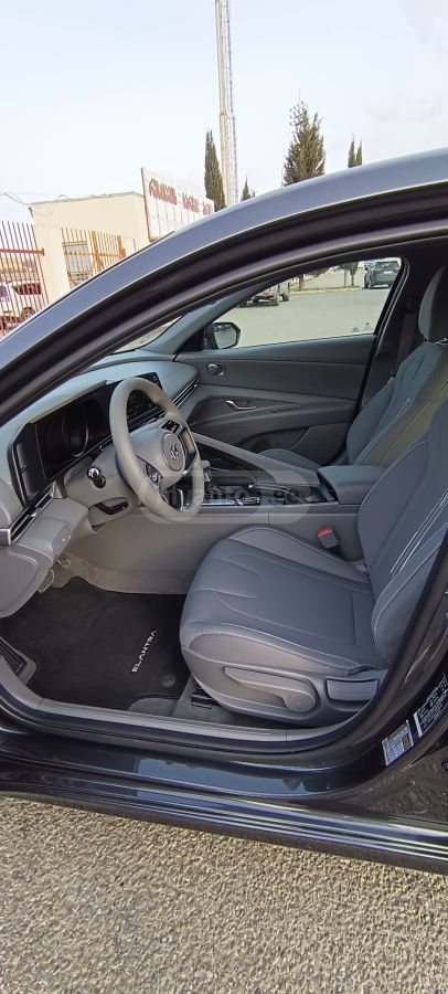 Hyundai SEL 4dr Sedan CVT — миниатюра 11