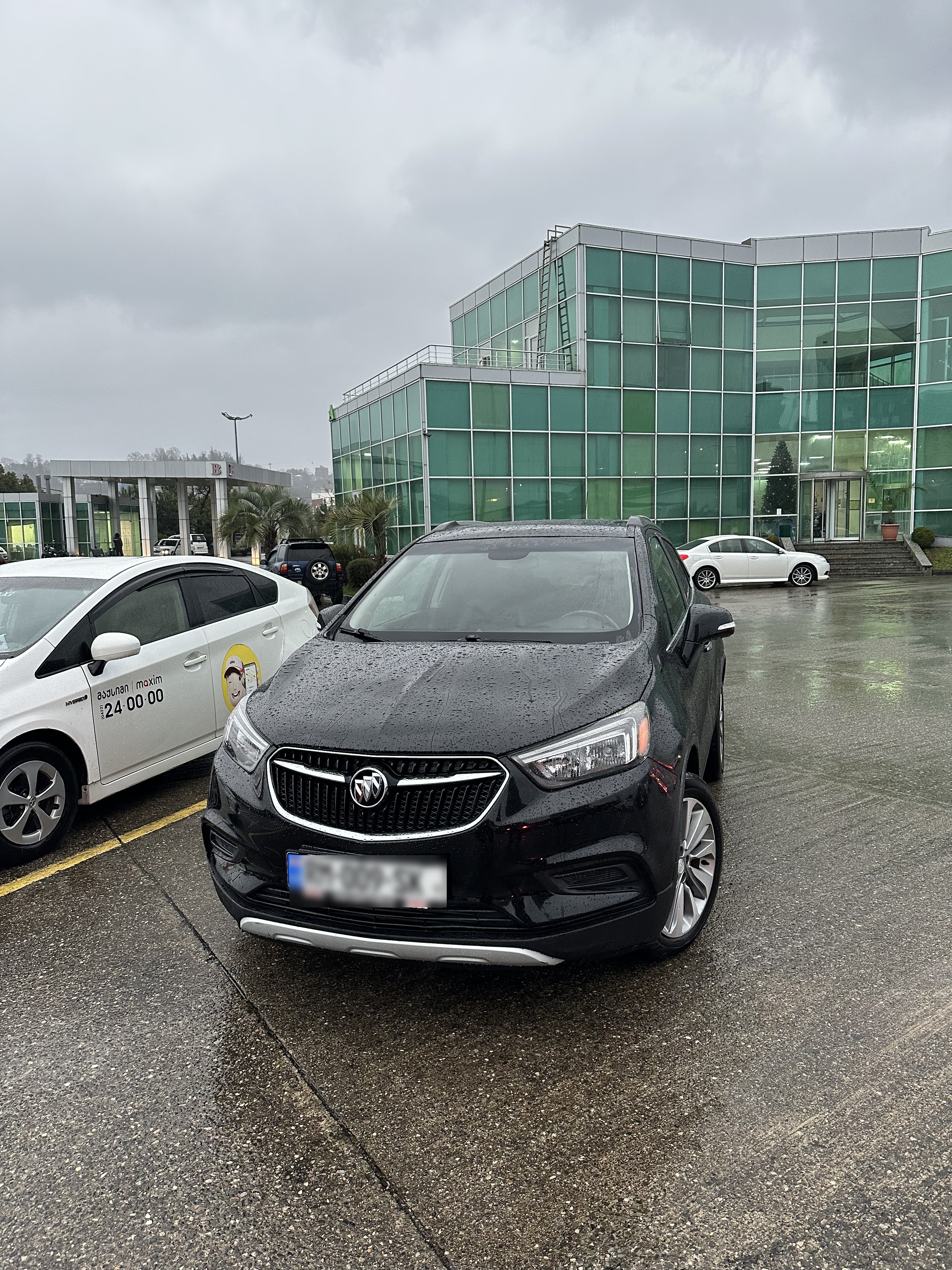 Buick Encore - фото 1