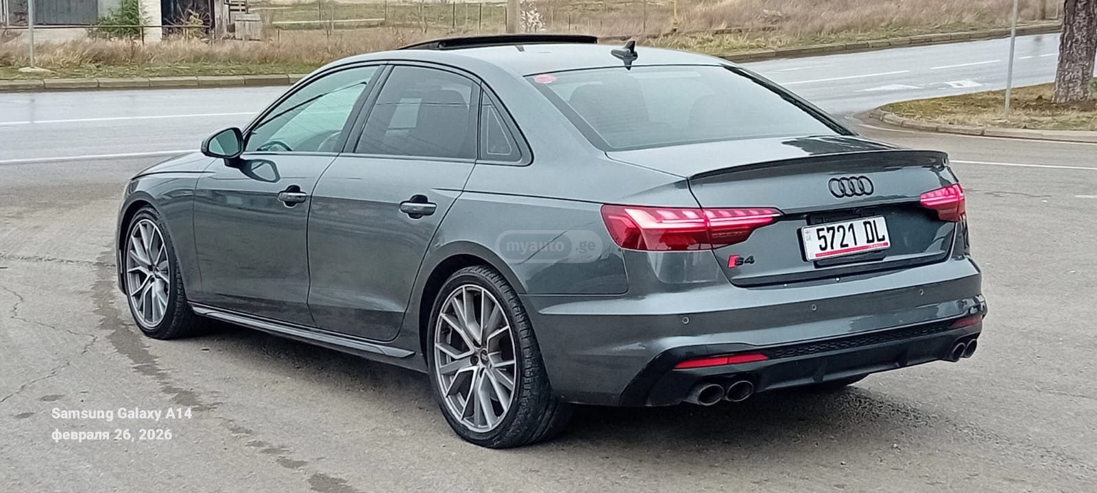 Audi S4 - фото 5