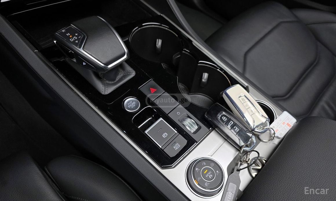 Volkswagen Touareg - фото 9