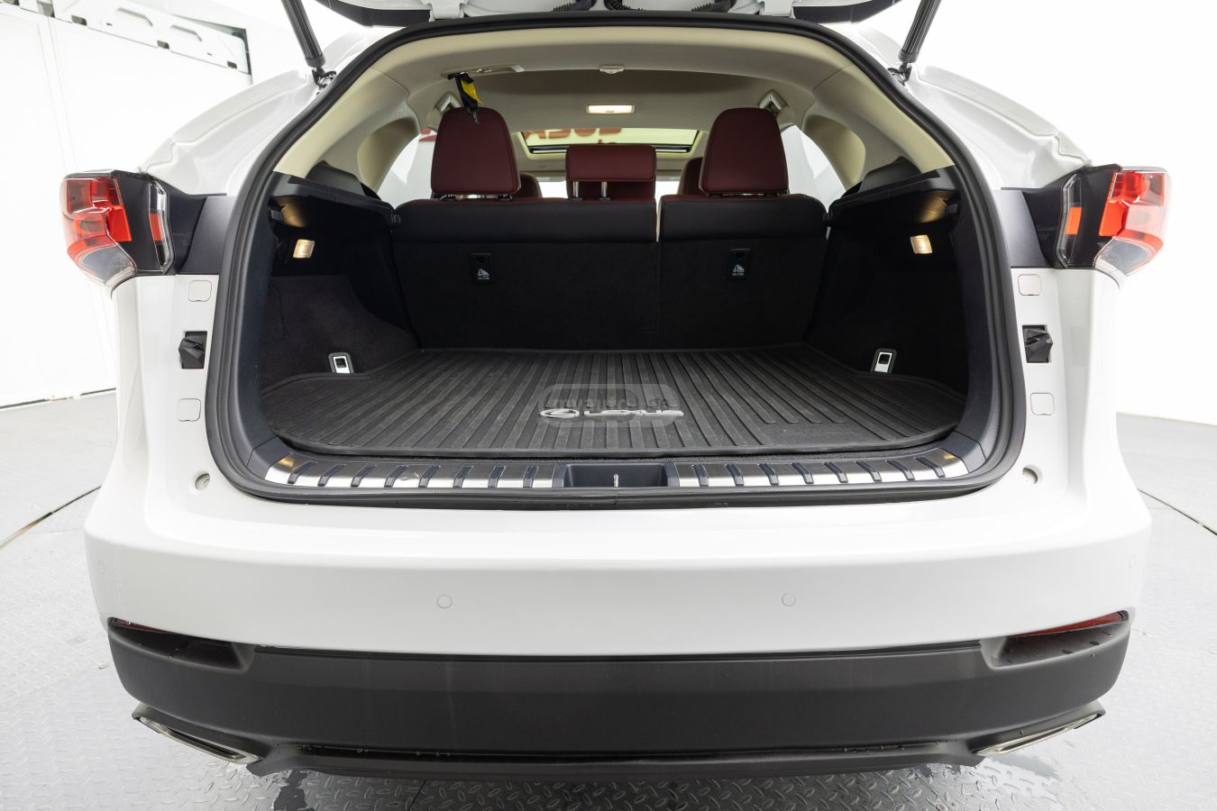 Lexus NX 300 2021 — миниатюра 8