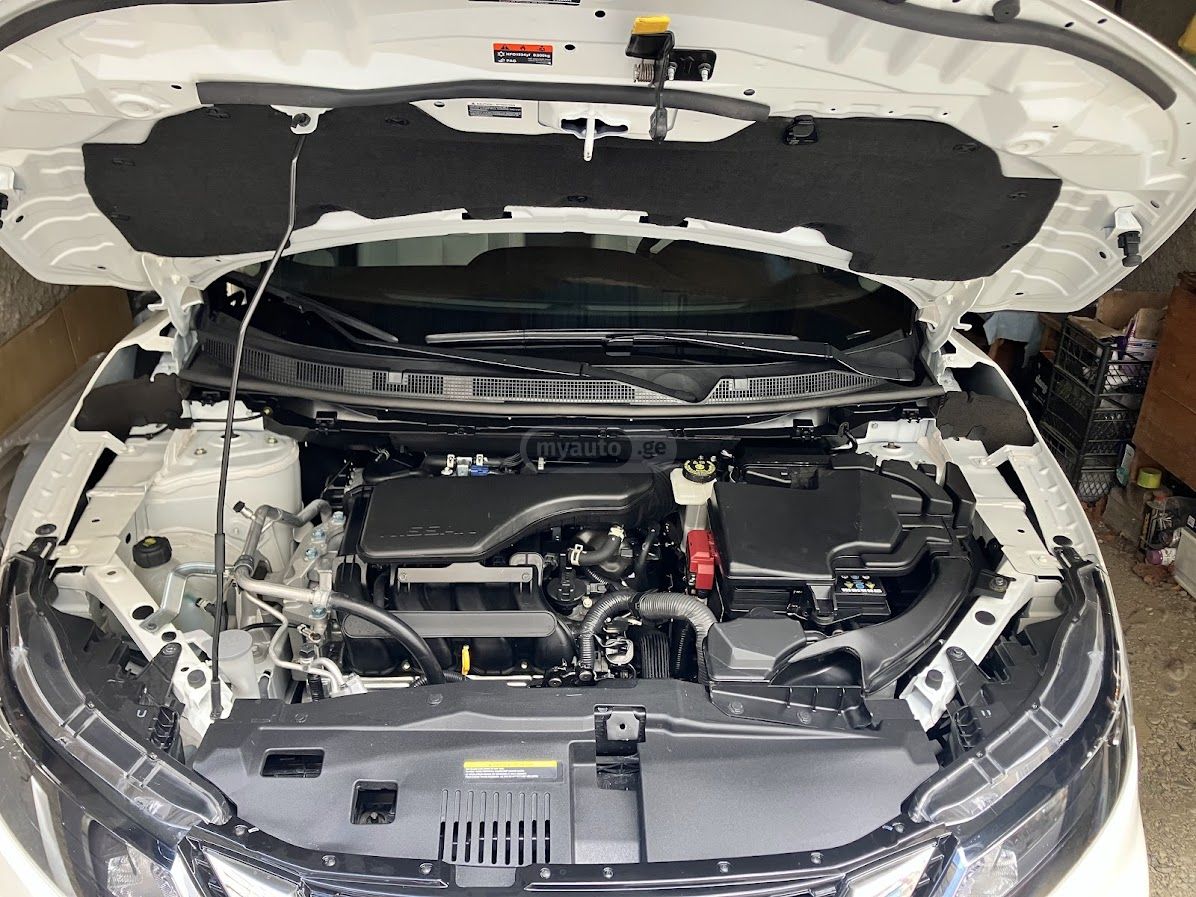 Nissan Rogue Sport SL 4dr All-Wheel Drive CVT 2022 — миниатюра 10