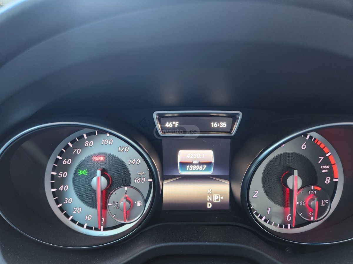 Mercedes-Benz GLA 250 - фото 6