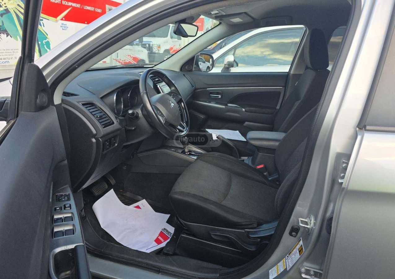 Mitsubishi Outlander Sport - фото 5