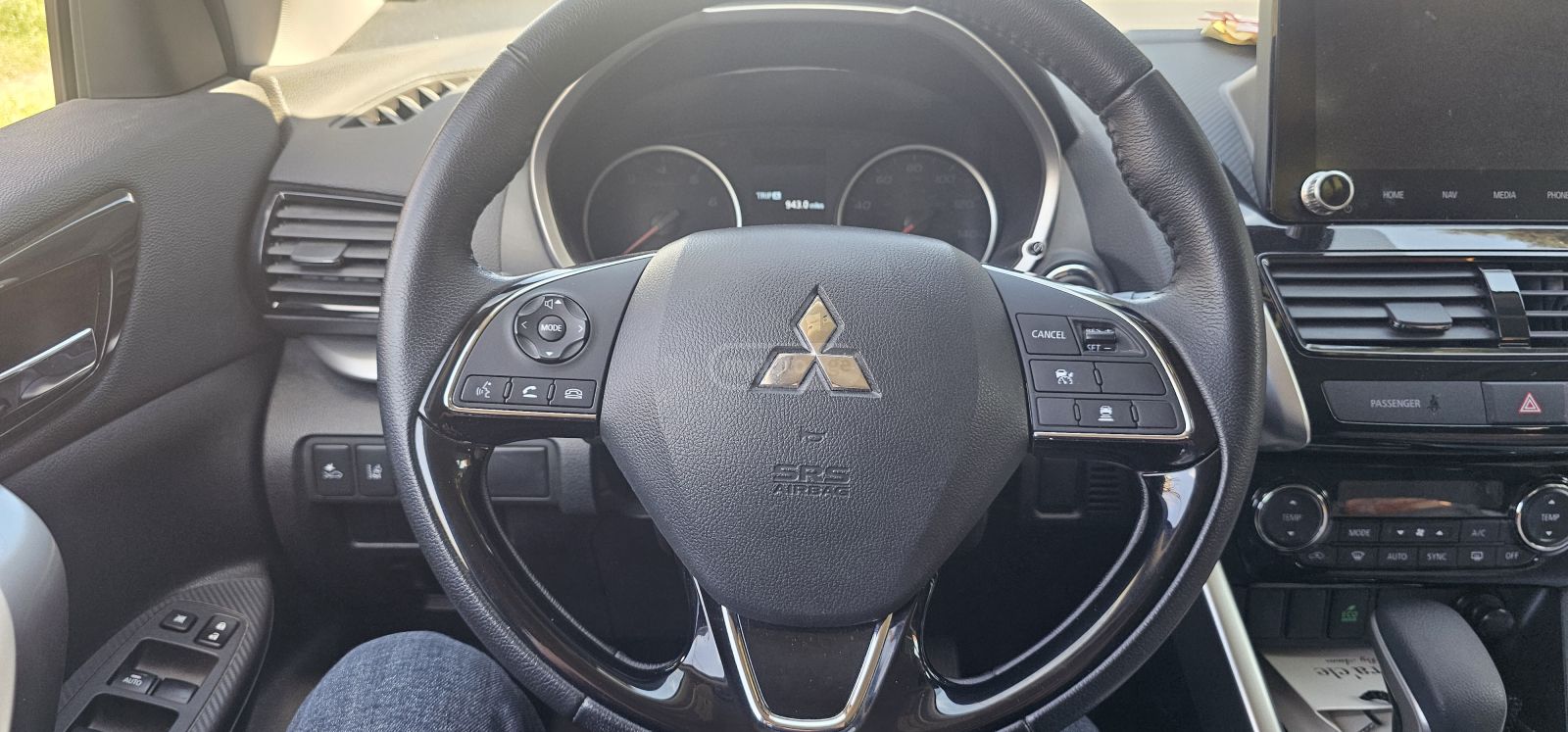 Mitsubishi Eclipse Cross - фото 7