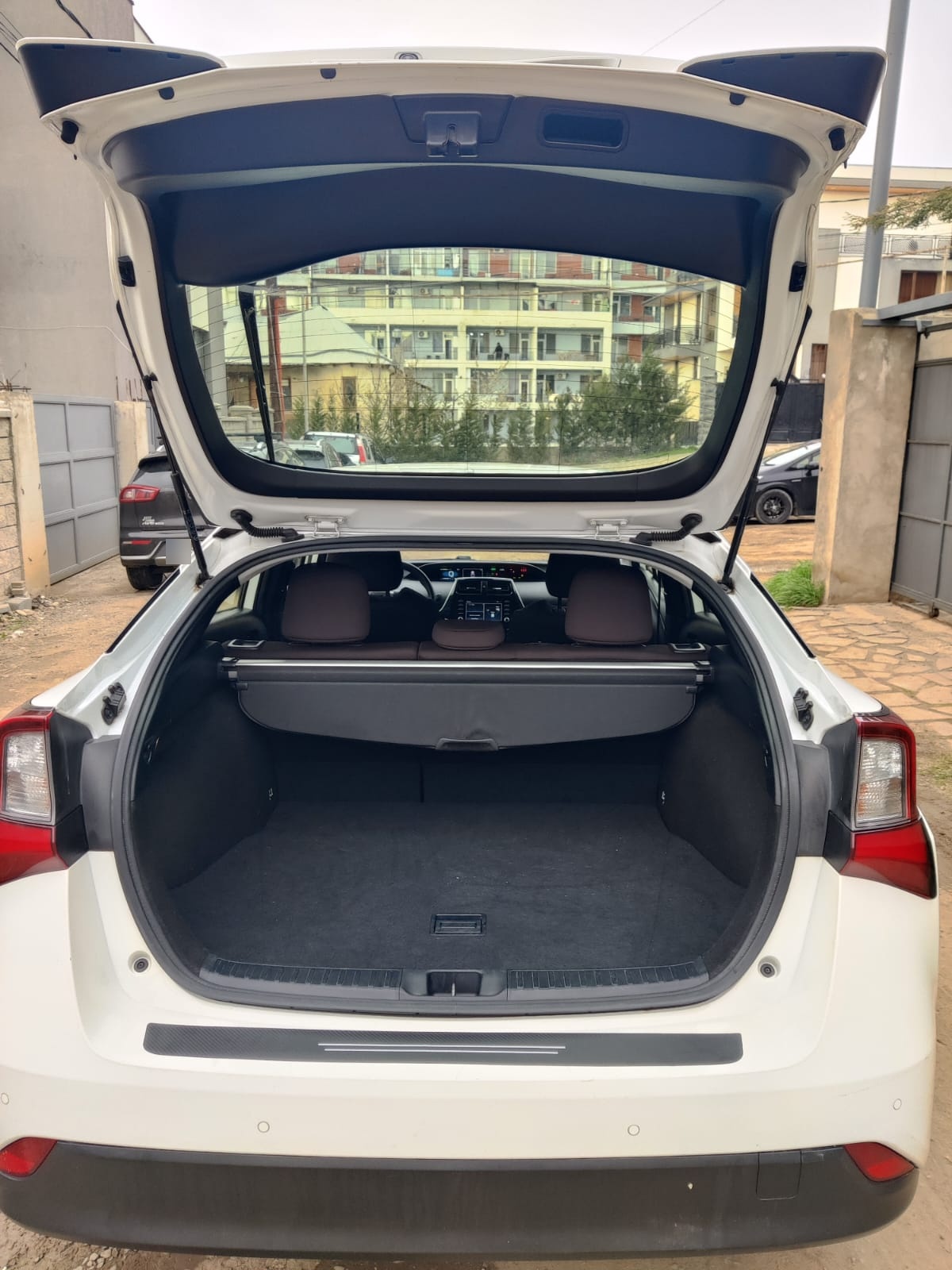 Toyota Prius - фото 10